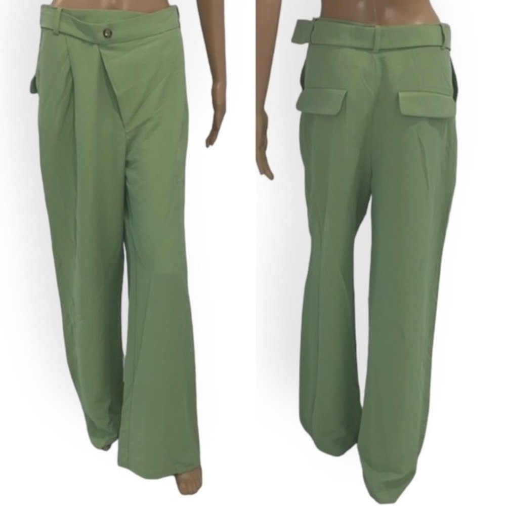 Zara Green High Waisted Wide legs Pleated Pants size Medium